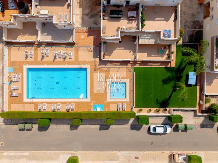 Image No.30-3 Bed Apartment for sale