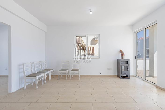 Image No.13-3 Bed Villa for sale