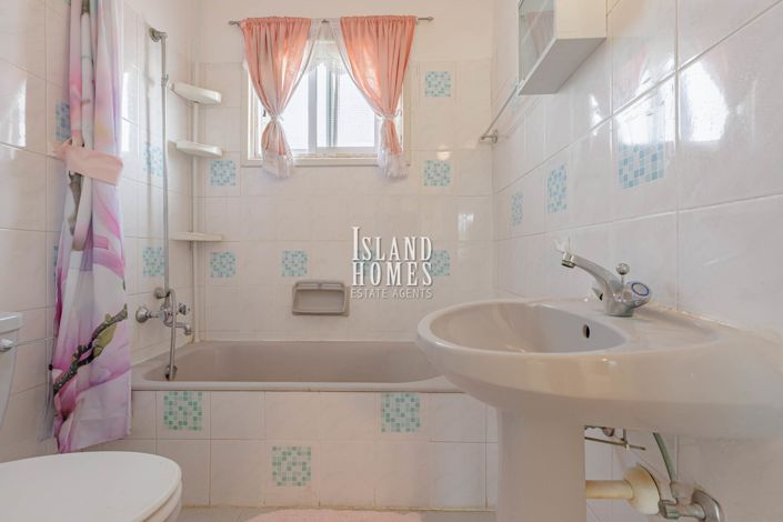 Image No.17-1 Bed Maisonette for sale