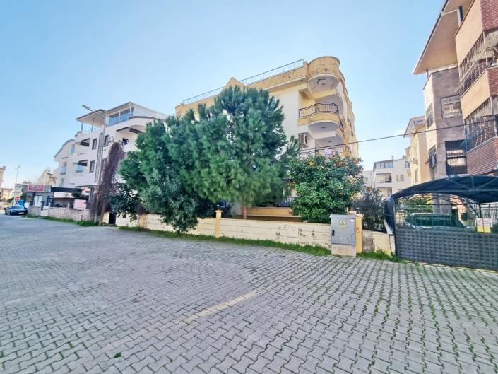 Image No.4-Appartement de 2 chambres à vendre à Altinkum