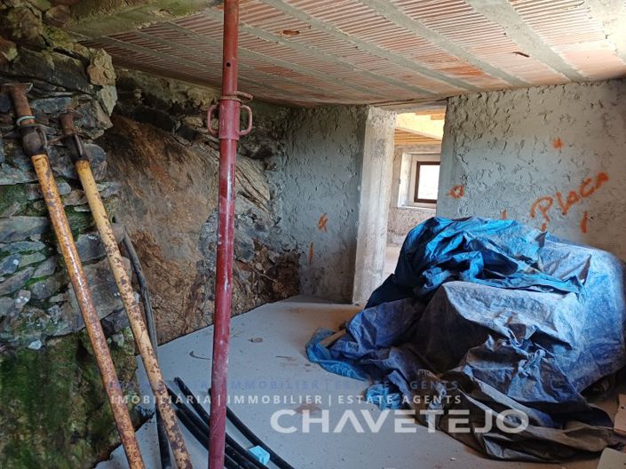 Image No.19-3 Bed House for sale