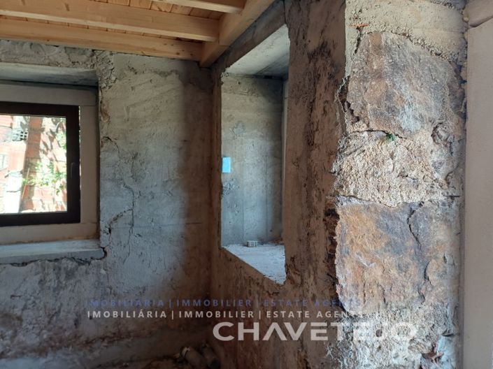 Image No.22-3 Bed House for sale