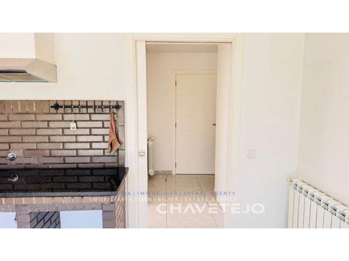 Image No.31-3 Bed House for sale