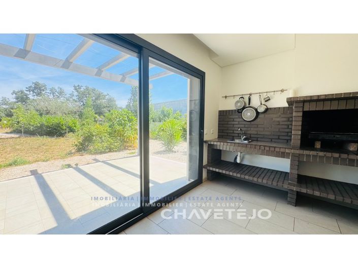 Image No.33-3 Bed House for sale