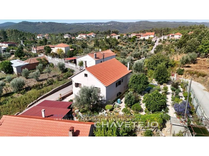 Image No.4-5 Bed Farmhouse for sale