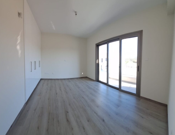 Image No.6-3 Bed Villa for sale