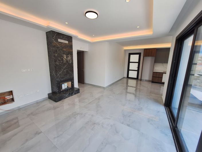 Image No.4-3 Bed Townhouse for sale