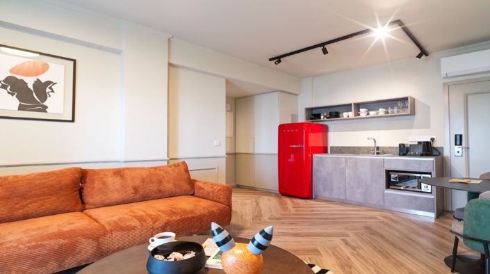 Image No.6-23 Bed Property for sale