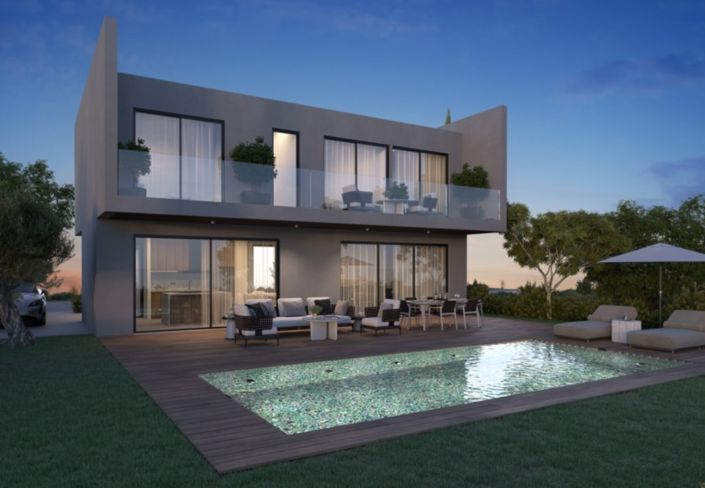 Image No.2-3 Bed Villa for sale
