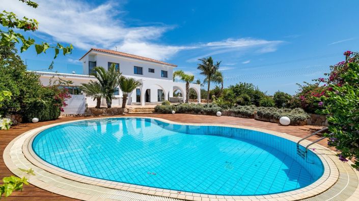 Image No.2-4 Bed Villa for sale