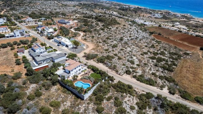 Image No.24-4 Bed Villa for sale