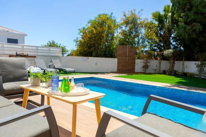 Image No.29-4 Bed Villa for sale