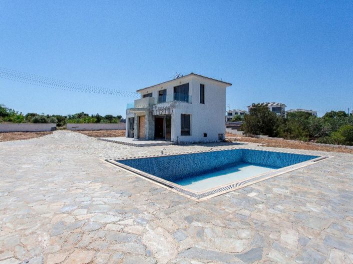 Image No.3-18 Bed Property for sale