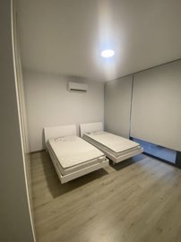15150300302