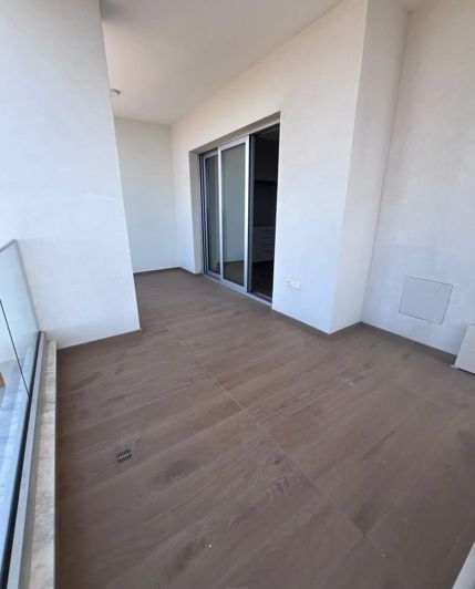 Image No.9-3 Bed Property for sale