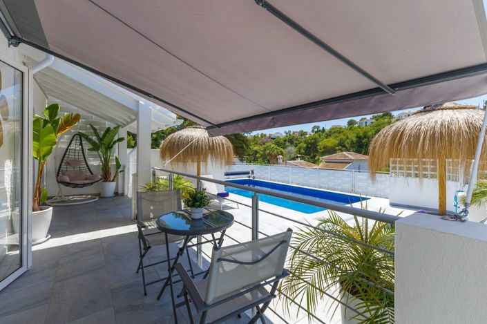 Image No.17-4 Bed Villa for sale