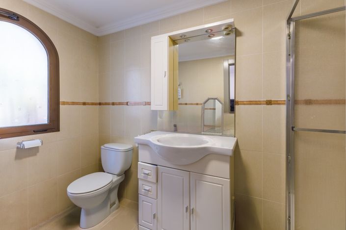 Image No.21-6 Bed Villa for sale
