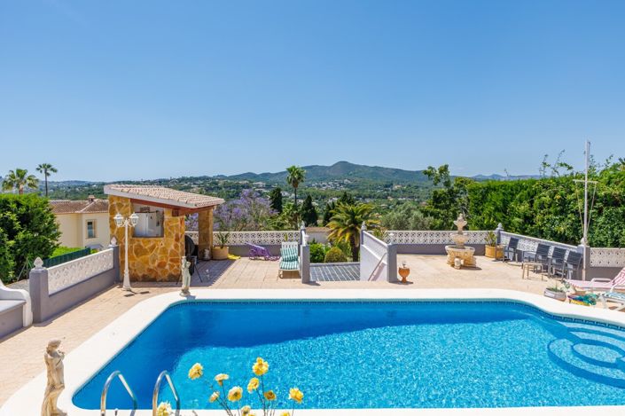 Image No.27-6 Bed Villa for sale