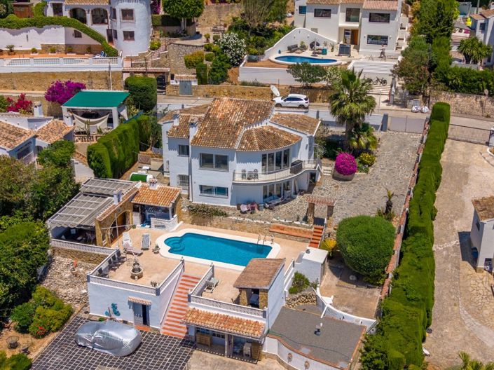Image No.41-6 Bed Villa for sale