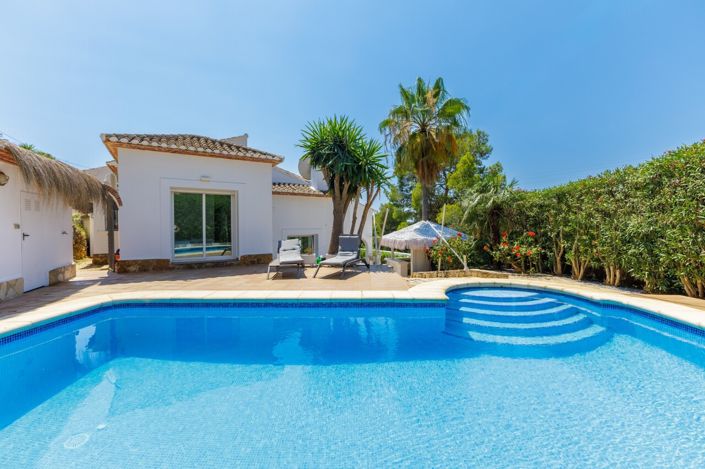 Image No.3-3 Bed Villa for sale
