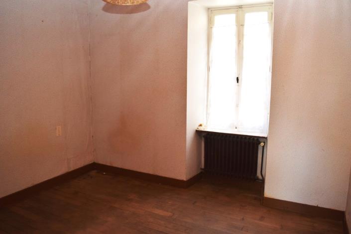 Image No.20-6 Bed House for sale