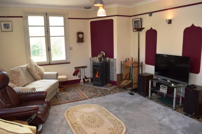 Image No.6-3 Bed House for sale