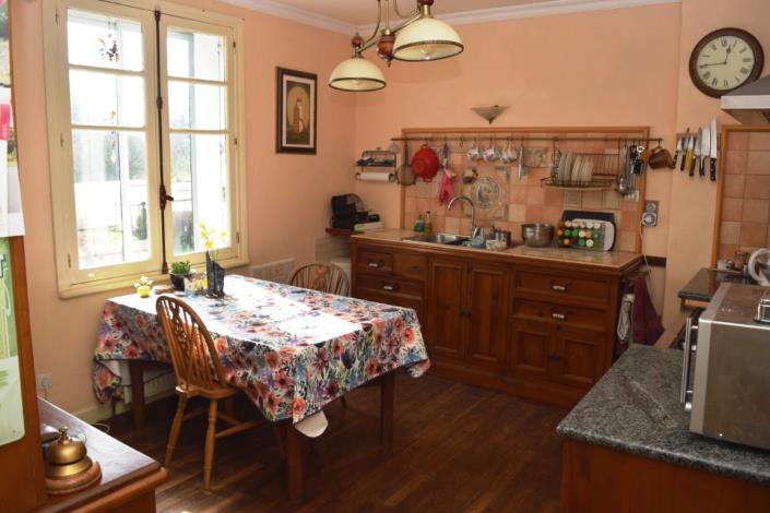 Image No.9-3 Bed House for sale