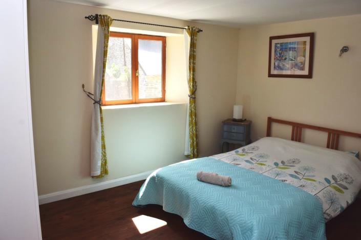 Image No.27-8 Bed House for sale