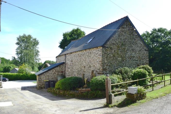 Image No.32-8 Bed House for sale