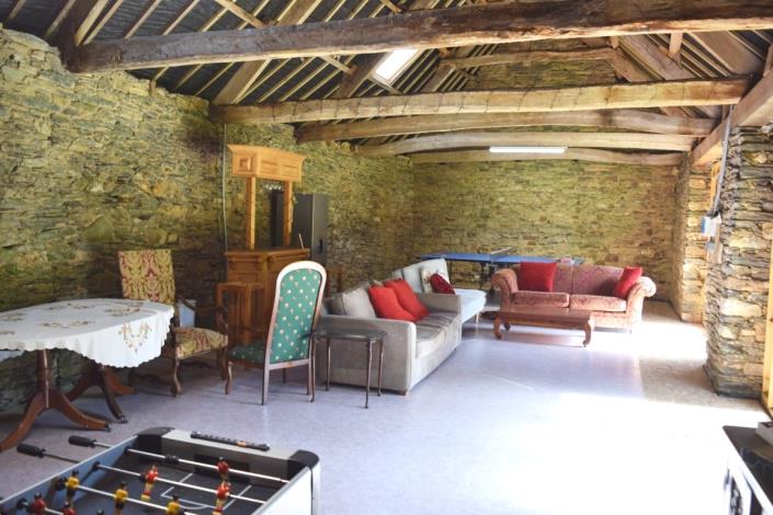 Image No.33-8 Bed House for sale