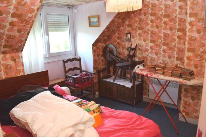Image No.10-3 Bed House for sale