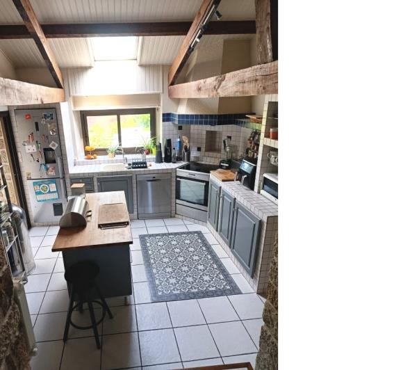 Image No.10-7 Bed House for sale