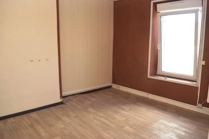 Image No.15-3 Bed House for sale