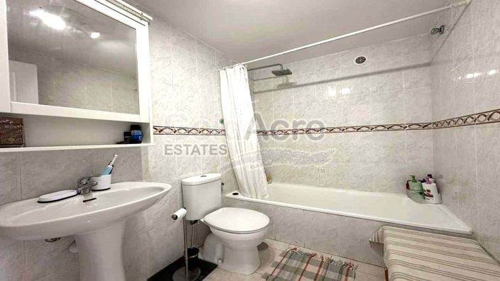 Image No.42-2 Bed Apartment for sale