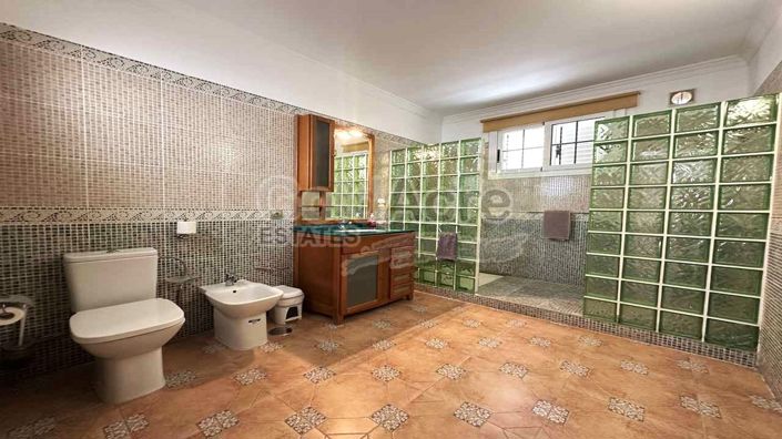 Image No.36-3 Bed Villa for sale
