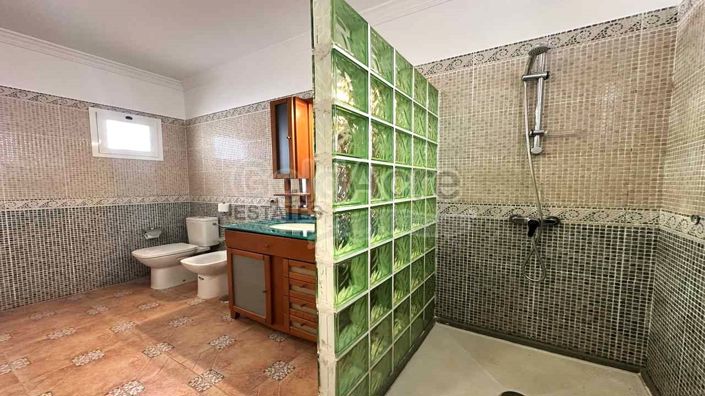 Image No.37-3 Bed Villa for sale