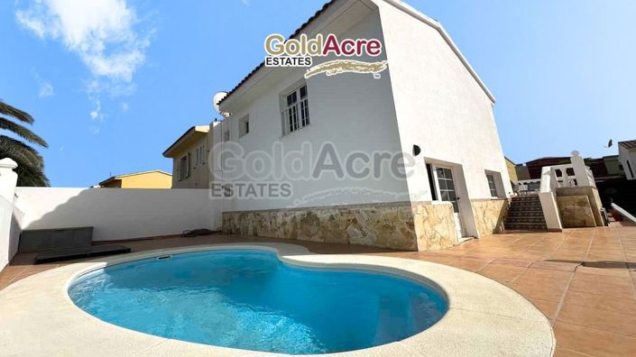 Image No.3-3 Bed Villa for sale