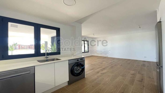 Image No.27-2 Bed Apartment for sale