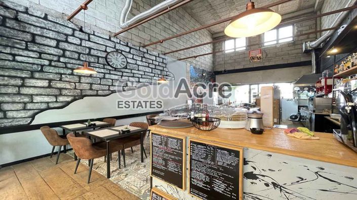 Image No.14-Comercial en venta