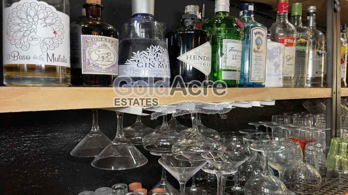 Image No.20-Comercial en venta