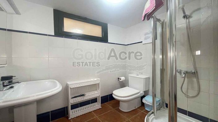 Image No.7-3 Bed Villa for sale