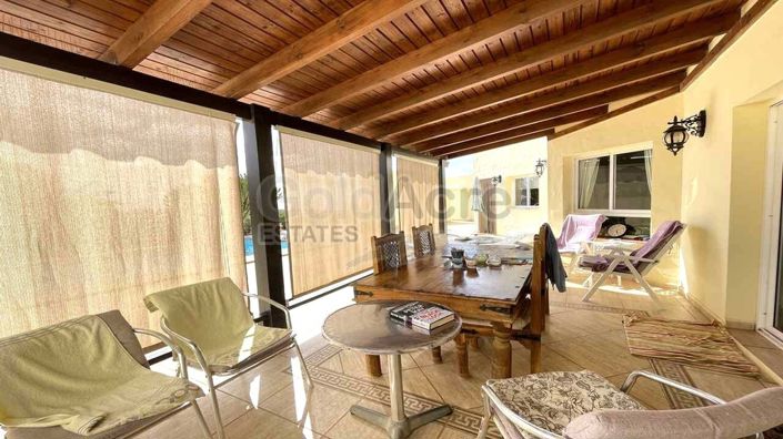 Image No.5-2 Bed Villa for sale
