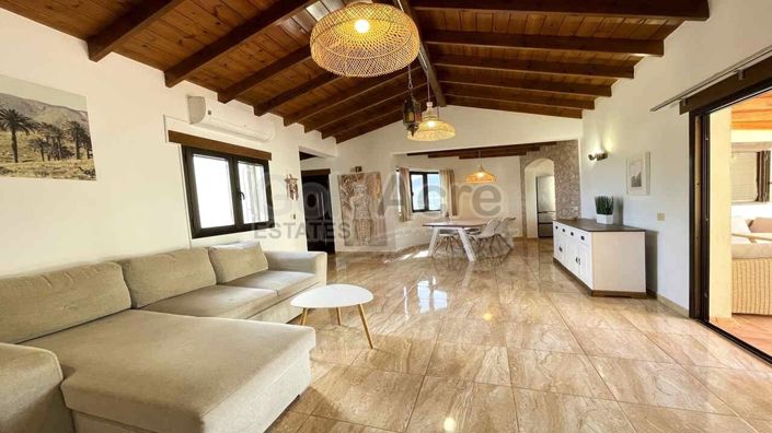 Image No.12-5 Bed Villa for sale