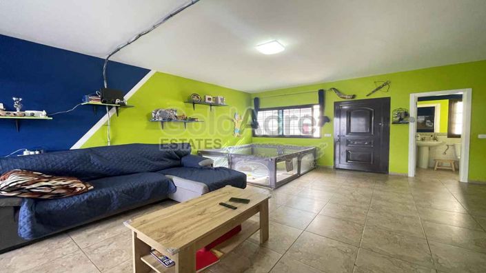 Image No.17-3 Bed House for sale