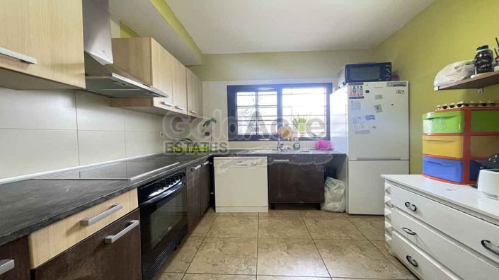 Image No.22-3 Bed House for sale