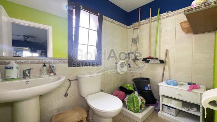 Image No.28-3 Bed House for sale