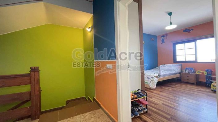 Image No.30-3 Bed House for sale