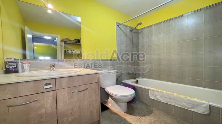 Image No.35-3 Bed House for sale