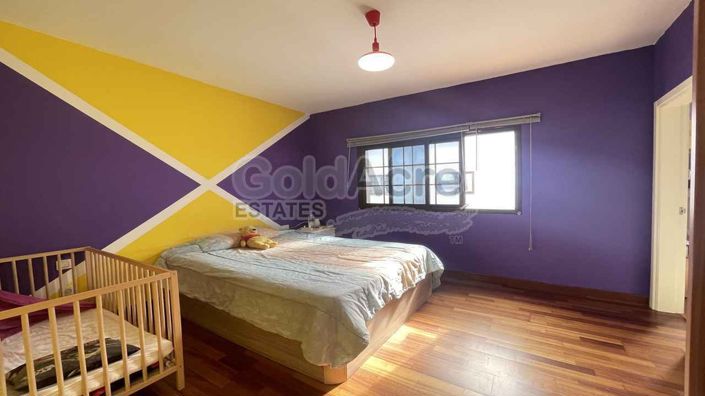 Image No.32-3 Bed House for sale