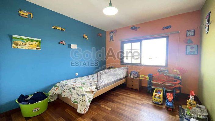 Image No.5-3 Bed House for sale